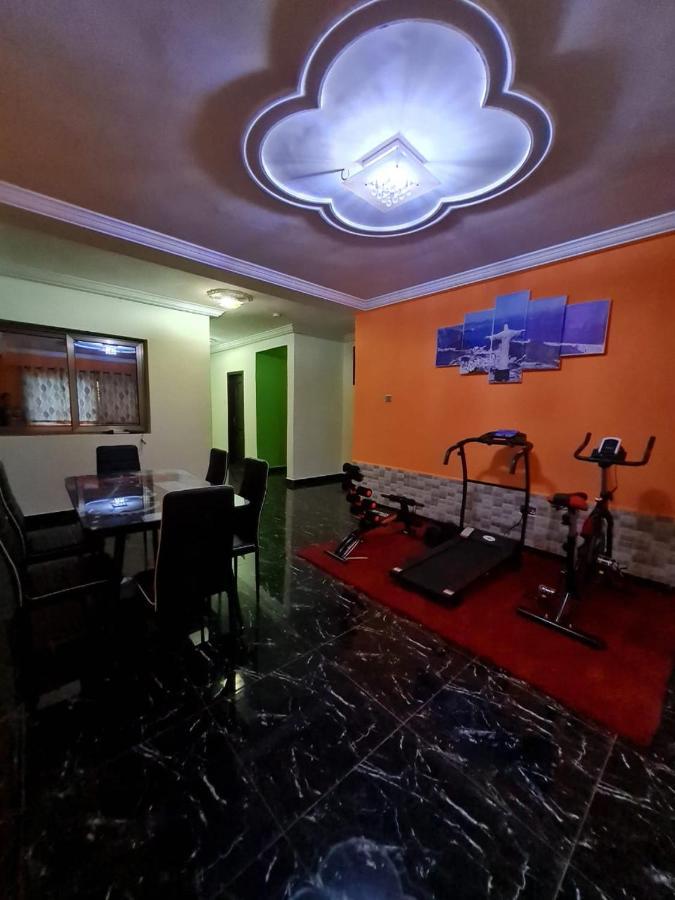 Nesta Barron -Home Away From Home North Legon Esterno foto